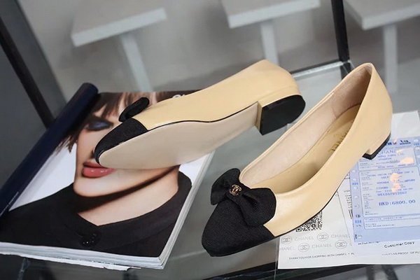 CHANEL Shallow mouth flat shoes Women--100